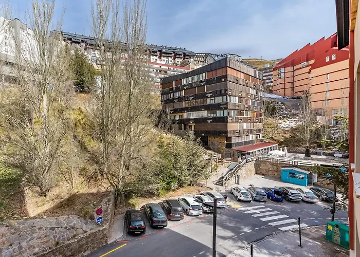 Monte Gorbea Mumu Atico 10 G דירה *