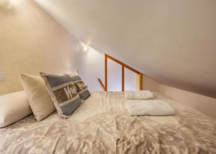 Monte Gorbea Mumu Atico 10 G דירה